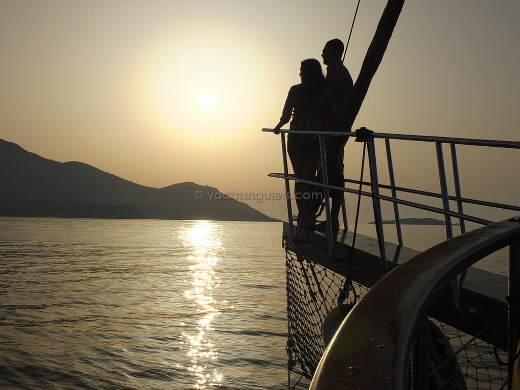 Лучший выбор доступных частных чартерных яхт в Турции