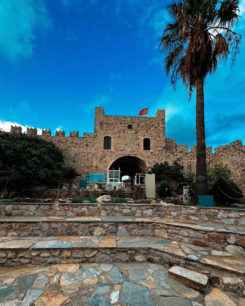 Gulet Cruise Destination Turkey : Marmaris Castle