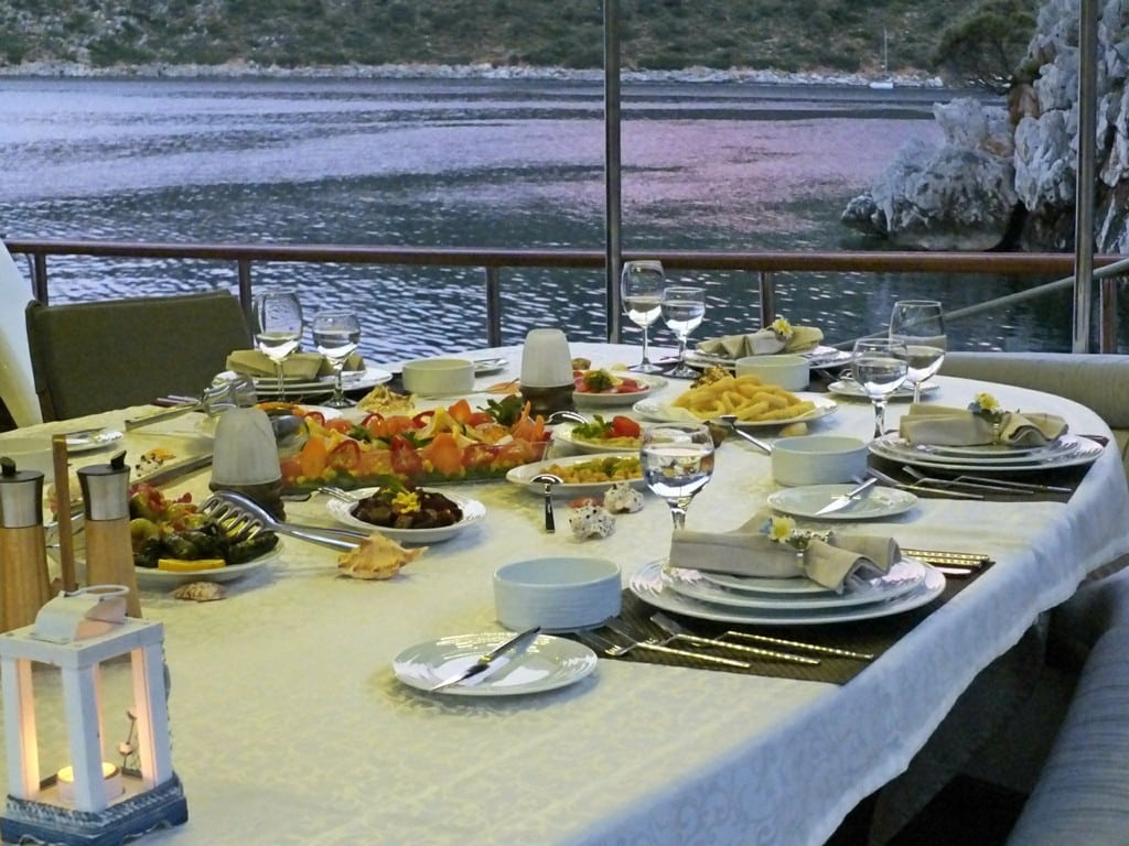 Turquoise Islands and Great Food