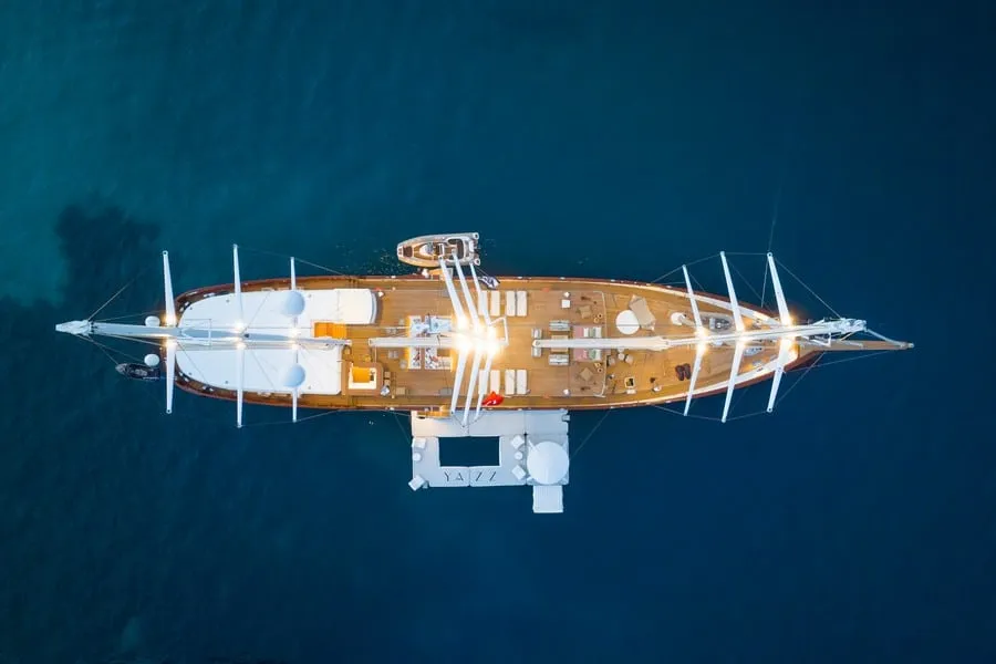 high-end yacht charter high-end yacht charter